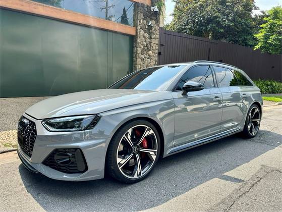 AUDI RS4 2.9 V6 TFSI GASOLINA AVANT QUATTRO S-TRONIC AUDI RS4 2.9 V6 TFSI GASOLINA AVANT QUATTRO S-TRONIC